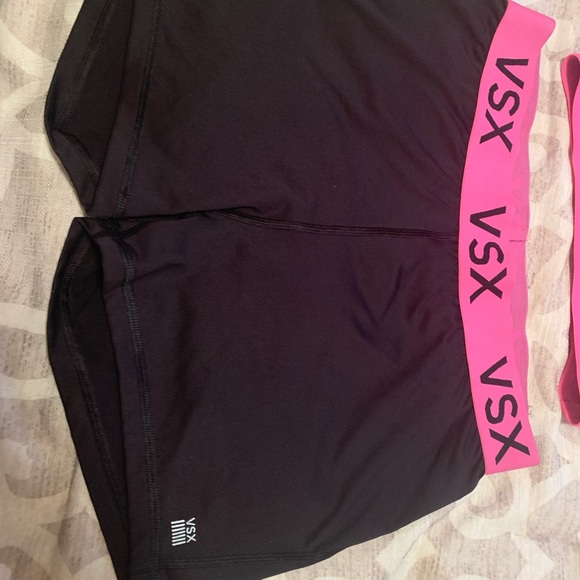 Victoria Secret Workout Set - Picture 2 of 3